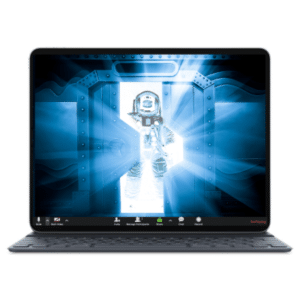 רקע מסך לפטופ כחלק מחבילת רקעים לזום לילדים ונוער שמציג חללית מבפנים כשמהדלתות יוצא אסטרונאוט בחליפת חלל