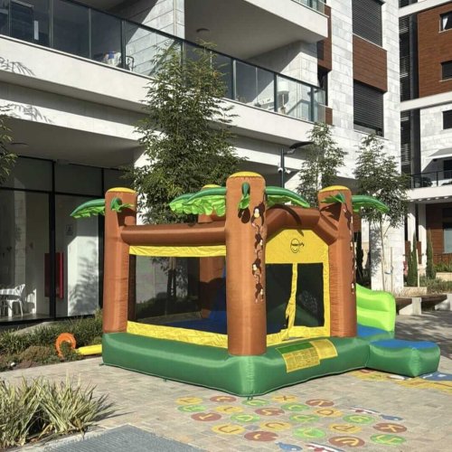 פארק ג'ונגל ענק